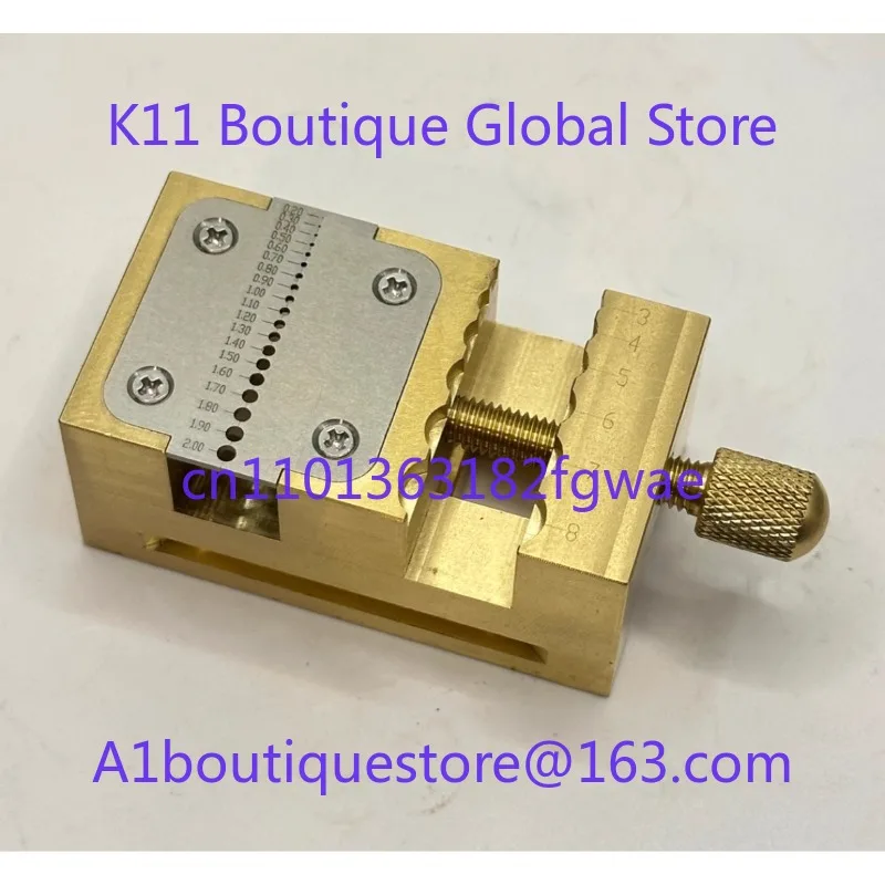 

Инструмент для ремонта часов, ручка головки, зажим для зубчатой трубы, фиксированная база для рабочего стола для ремонта часов, латунные многофункциональные маленькие плоскогубцы