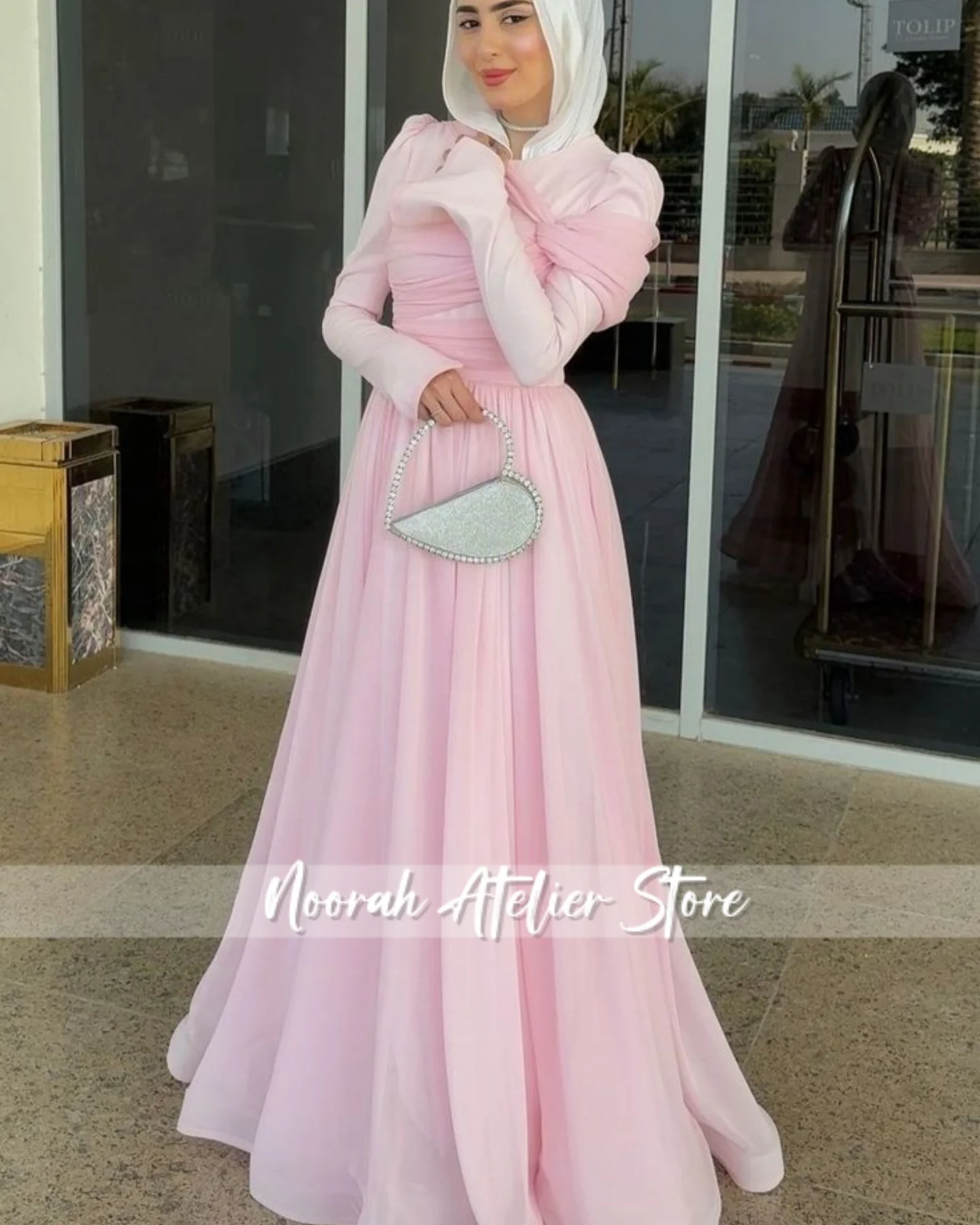 Hellrosa lange Ärmel, luxuriöse Abendkleider 2025, Damen-Dubai-Aline, bodenlang, Promi-Partykleid, Abschlussballkleid, individuell gestaltet