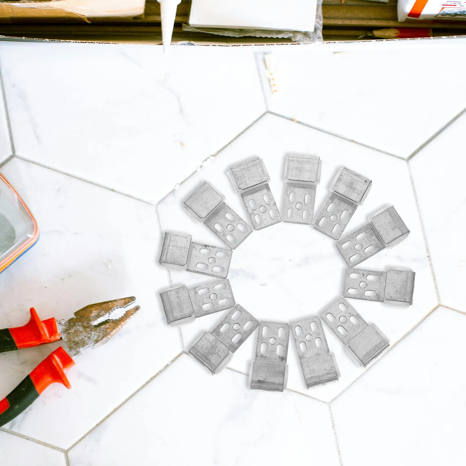 

12 шт. бесшумных пружинных зажимов для дивана, для ремонта обивки, поддержки провисших подушек, прочные металлические пружинные зажимы для мебели