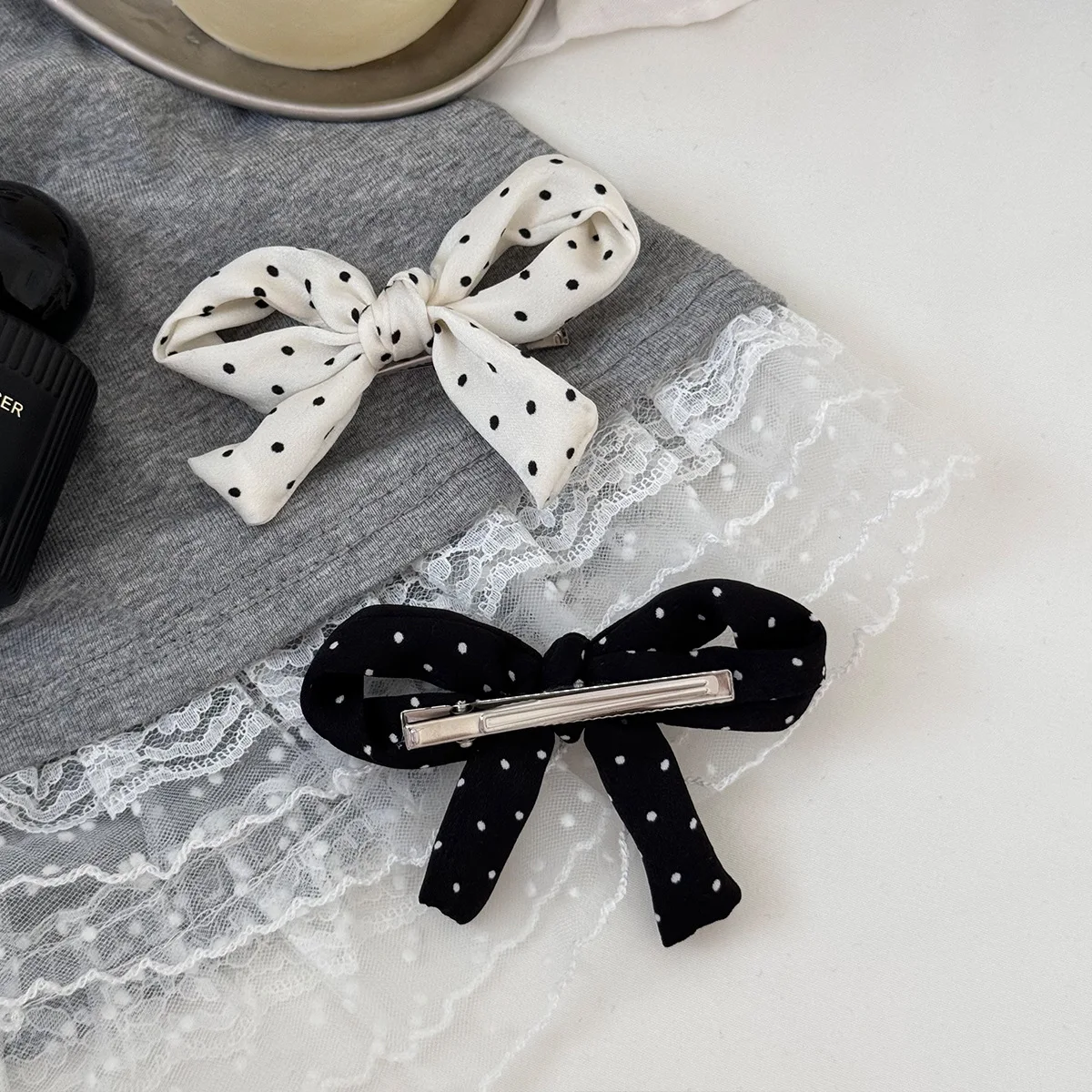 البولكا نقطة الانفجارات كليب أبيض وأسود دبوس الشعر الجانب الجبين القوس البسيط ثلاثي الأبعاد الكورية بطة بيل تنوعا #4