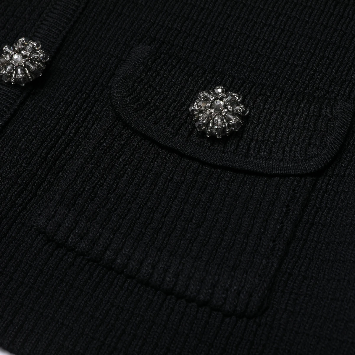 25301 Wysokiej jakości, modny, dzianinowy, elastyczny, dopasowany kardigan zapinany na guziki na wiosnę i jesień + plisowana spódnica midi, zestaw damski