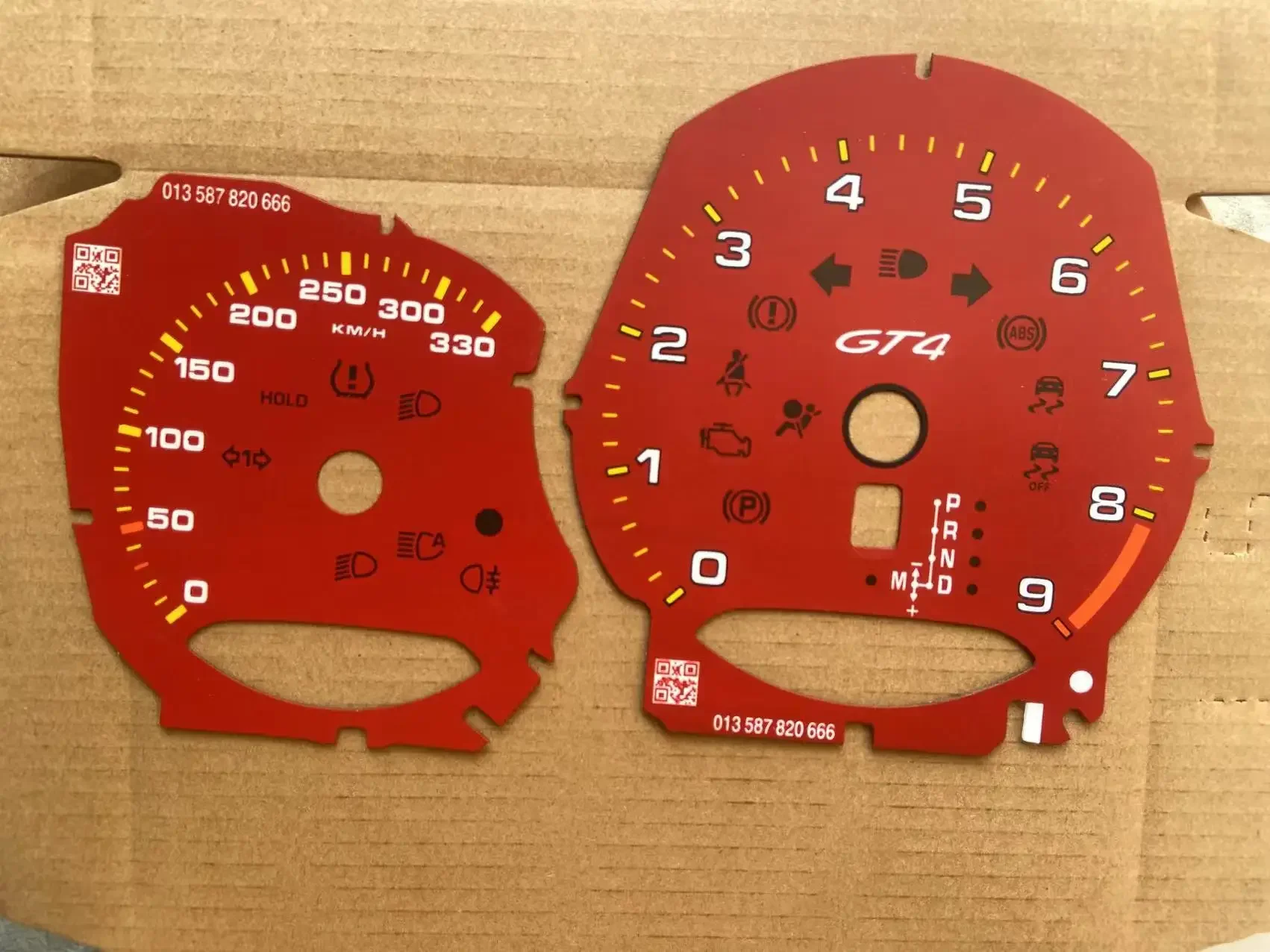 

Tacho Gauge Face 330KM/H For Porsche 981 982 (718) Cayman Macan GT4 Speedo Dials Instrument Cluster Overlay