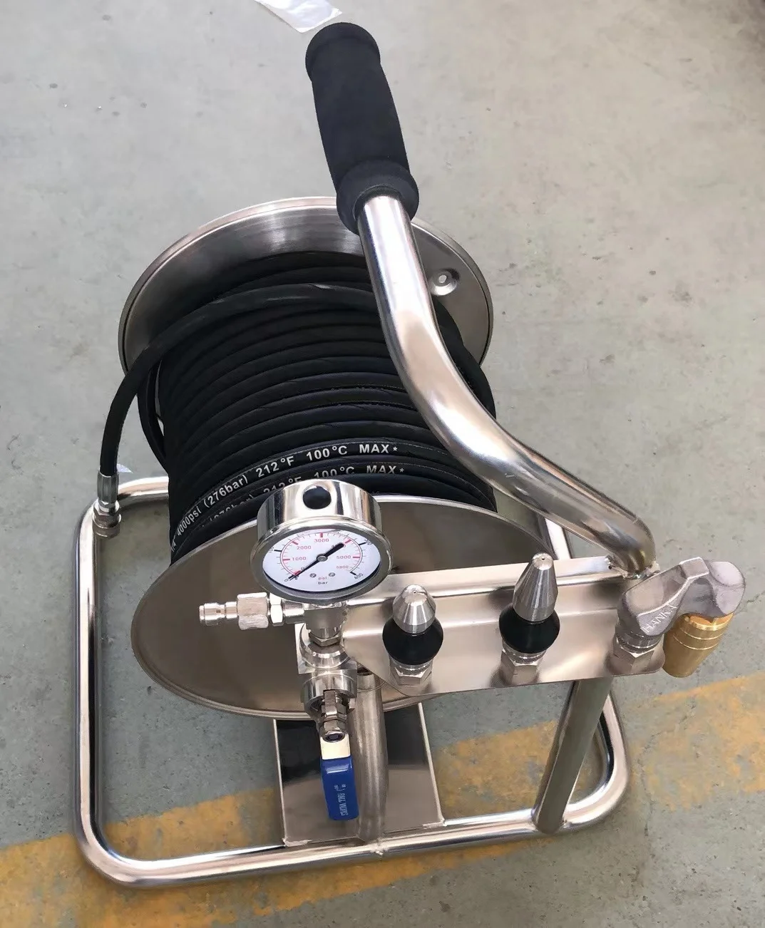 

SS Hose Reel for High Pressure Water Hose with water mouse nozzle set ,Heavy Duty Steel Hose Reel Manual Crank Power Washer