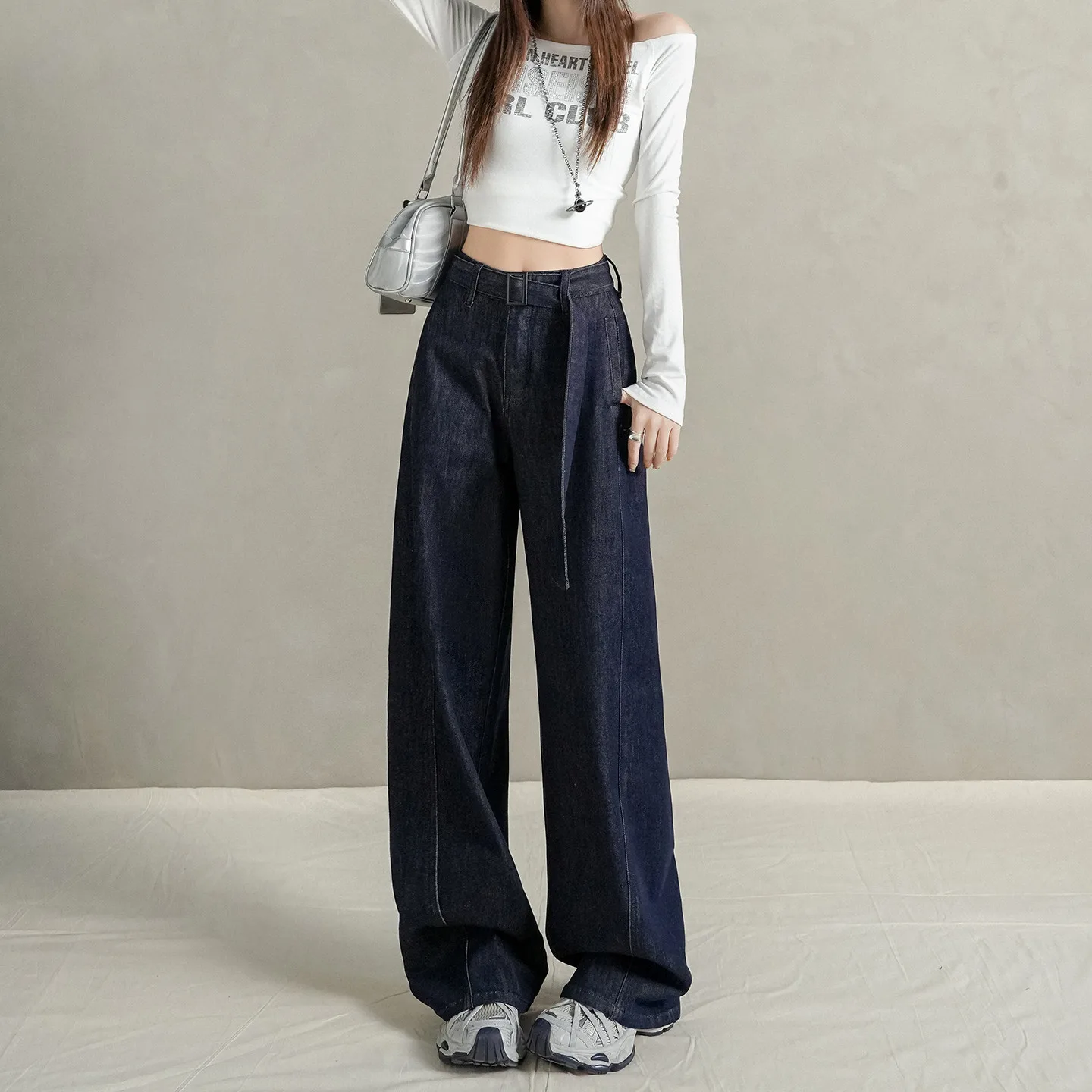 Retro High-waisted Straight-leg Jeans for Women's 2025 Early Autumn New Loose and Thin Belt Design Wide-leg Floor Pants