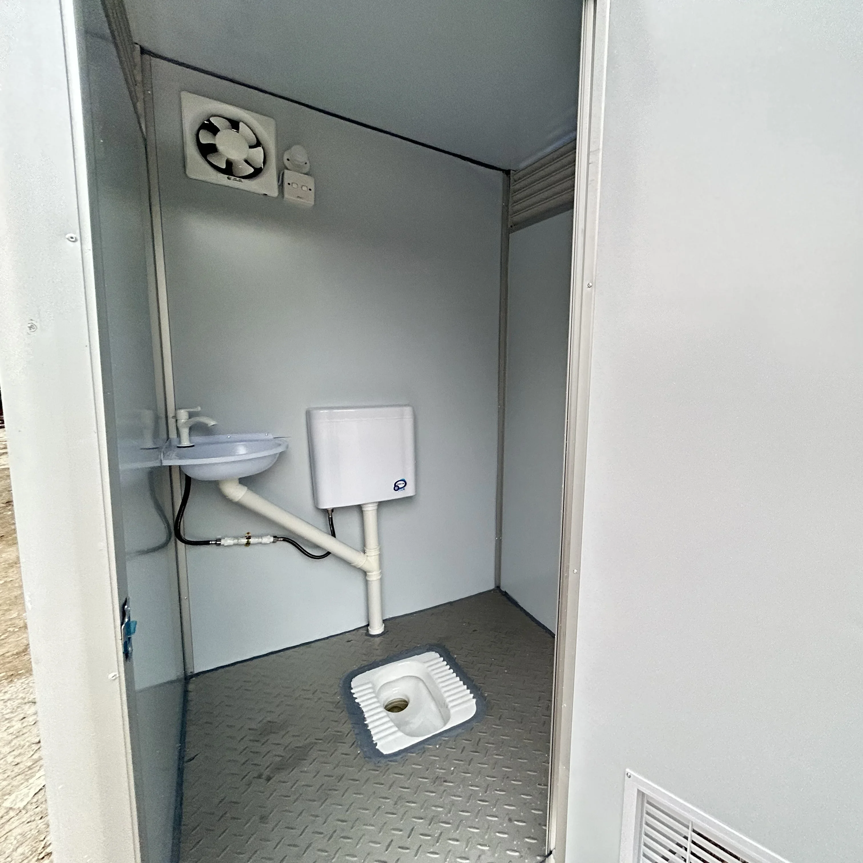 Cheap Mobile Toilets Luxury Bio Toilet Chemical Portable Outhouse Portable Toilet