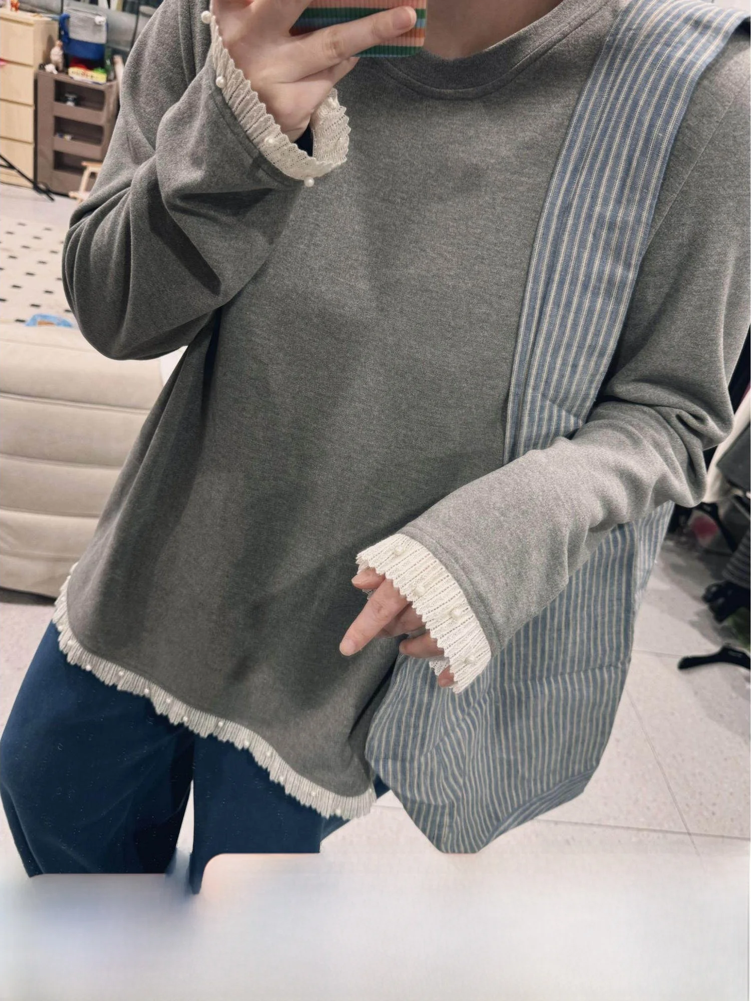 

Свободный крой, круглый вырез, кружевная вставка, топ JINGU Inner Wear с кристаллами, женская одежда в стиле ханьфу, мода 2025, зима...