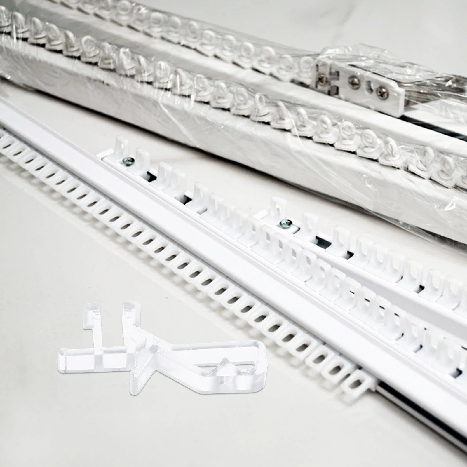 

20pcs Blinds Clip Replacement Parts Vertical Shutter Accessories Transparent Plastic Curtain Holder Easy Install Light