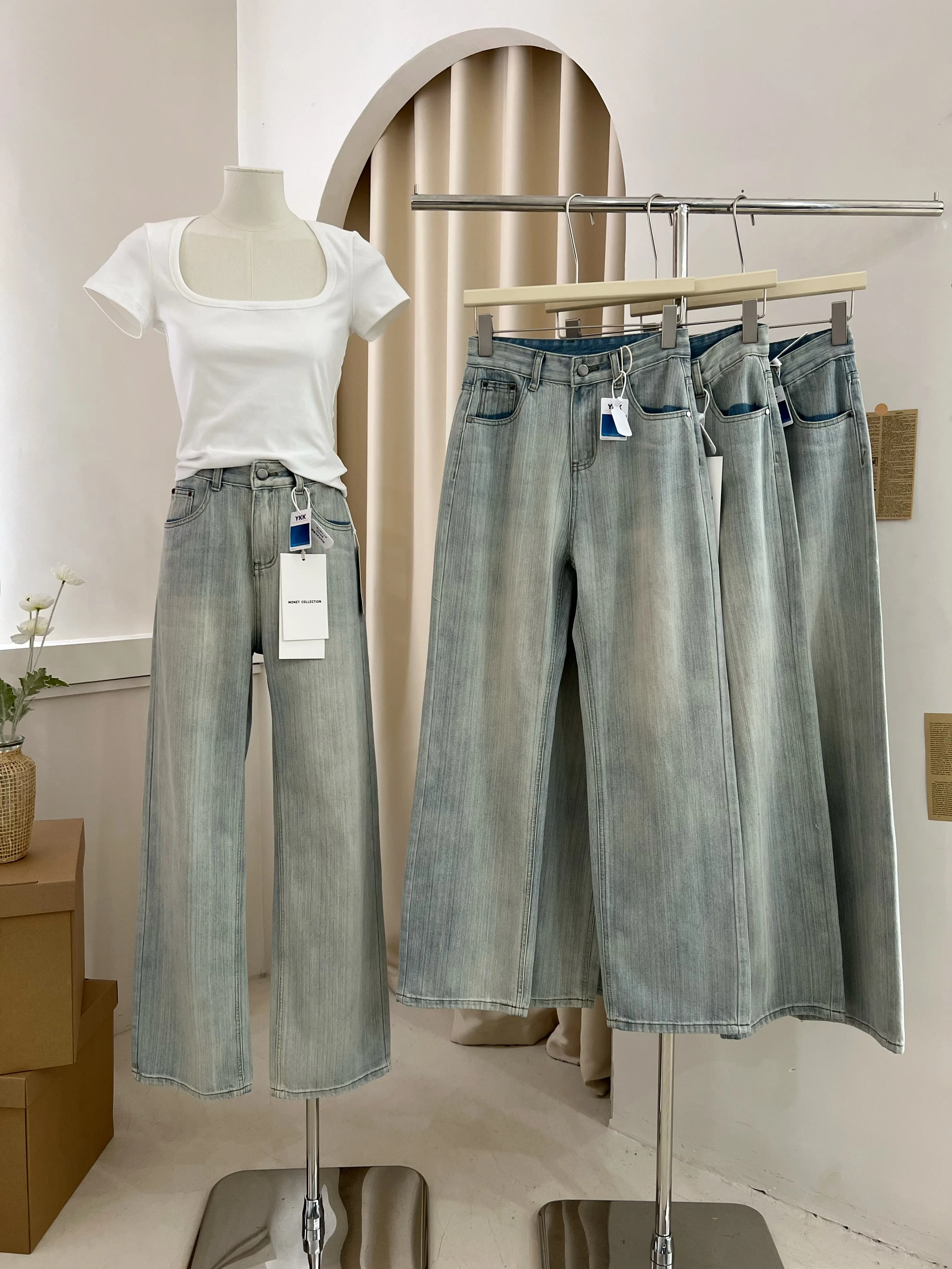 

High-waisted straight-leg jeans for women, spring new style, loose and slim, wide-leg trousers for pear-shaped figures