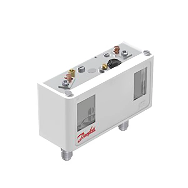 

KP17WB 060-539766 Размер подключения двойного переключателя давления составляет 1/4 IP44 Двойной контроллер давления Danfoss марки O6O539766