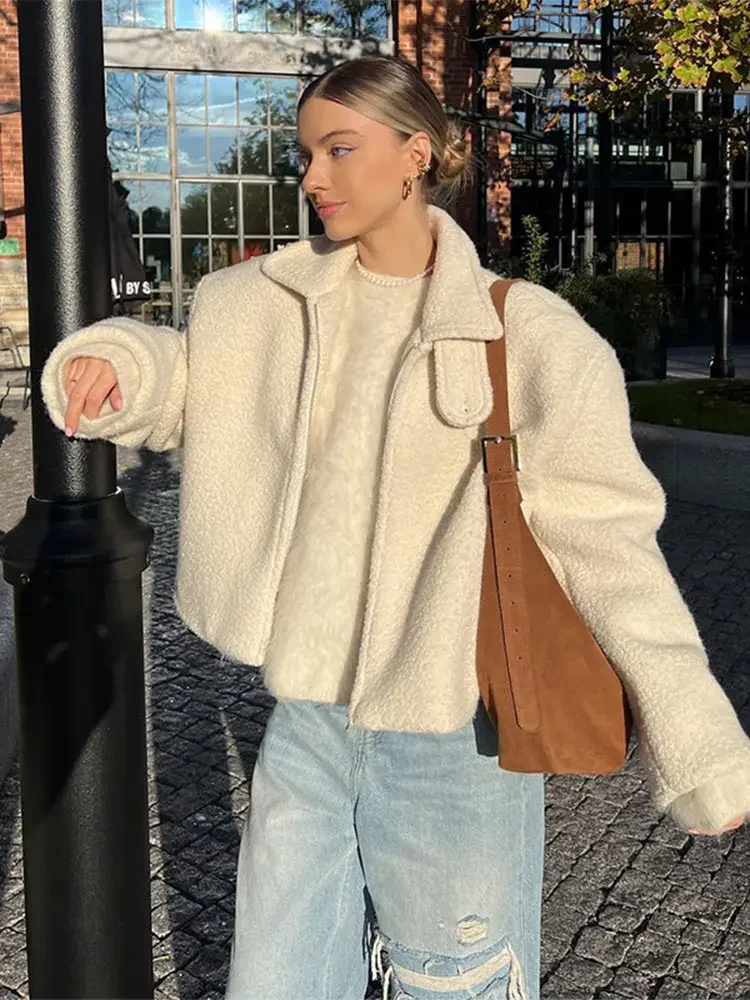 Fashion White Lamb Wool Short Jackets Women Chic Lapel Long Sleeve Zipper Cropped Coats 2024 Autumn Female Solid Street Outwear