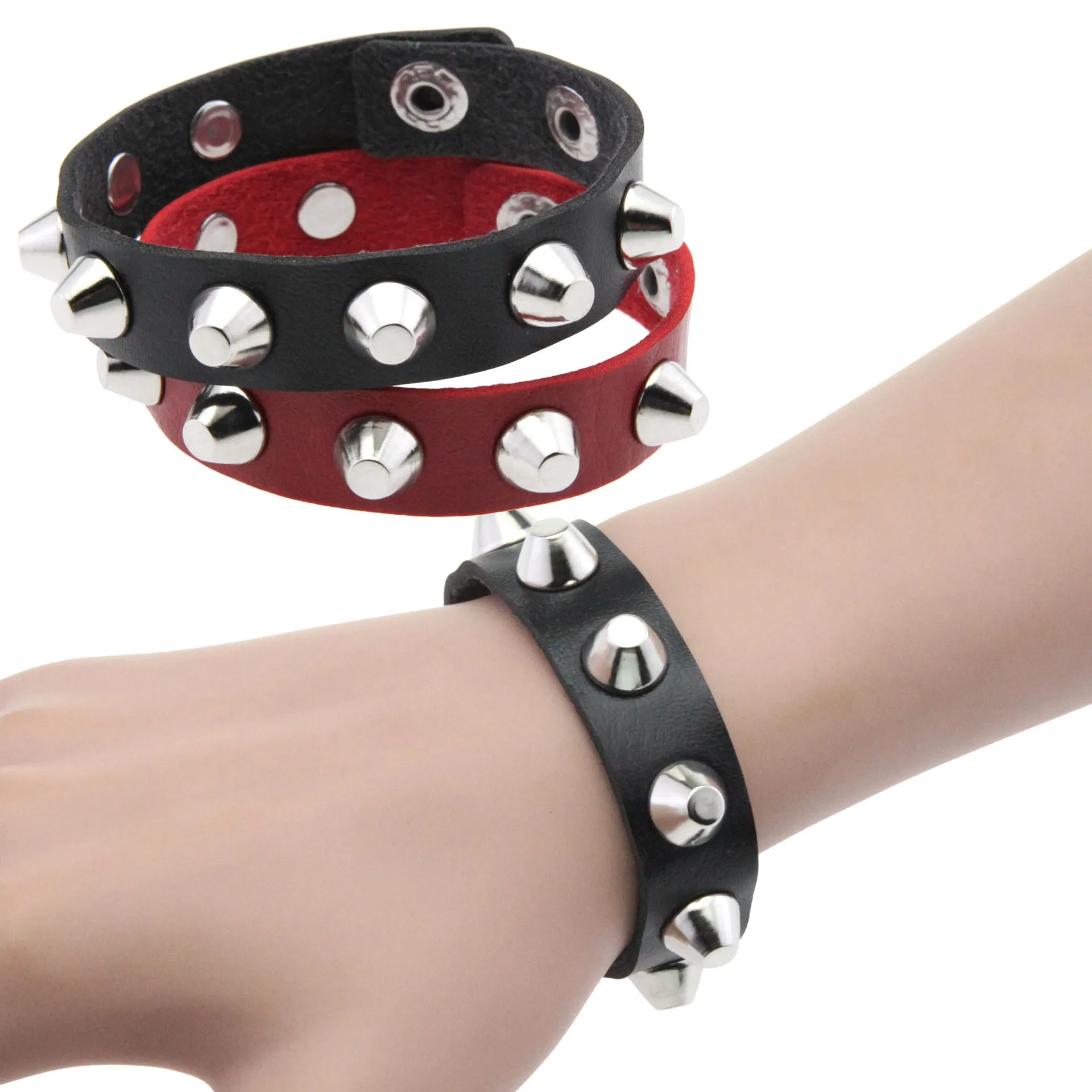 Harajuku Punk Short Rivet Wrap Bracelet For Women Men Hip Hop Gothic Vintage Black Red PU Leather Bracelet Jewelry