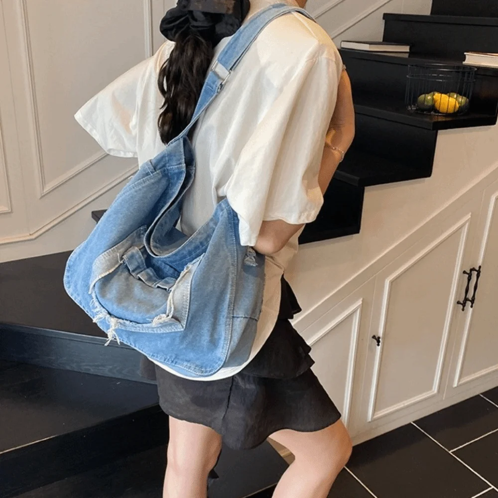 

Fashion Vintage Denim Shoulder Bag Large Capacity Multi-pockets Cross Body Bag Versatile Commuting Satchel Bags Female