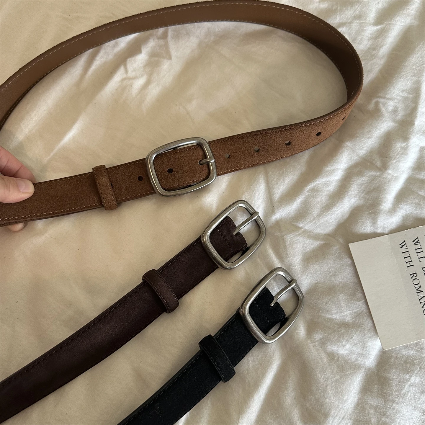 Cinturón de ante Vintage para mujer, accesorio de moda de estilo occidental con hebilla plateada para vestido, abrigo, pantalones vaqueros, cinturón de cuero para mujer