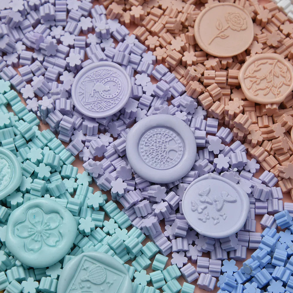 桜の形をしたラッカーワックス顆粒,ヴィンテージのシーリング材,真珠光沢のある色の封筒,バッグあたり500g