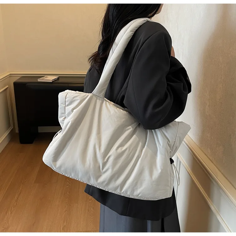 Herbst Winter Baumwolle Umhängetasche Frauen Stilvolle Tote Satchel Handtasche Geräumige Nylon Geldbörse für Arbeit Pendeln und Reisen – Detail 24