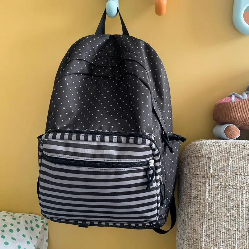 Korean-style college-style striped patchwork backpack for middle school students, versatile casual large-capacity school bag, li