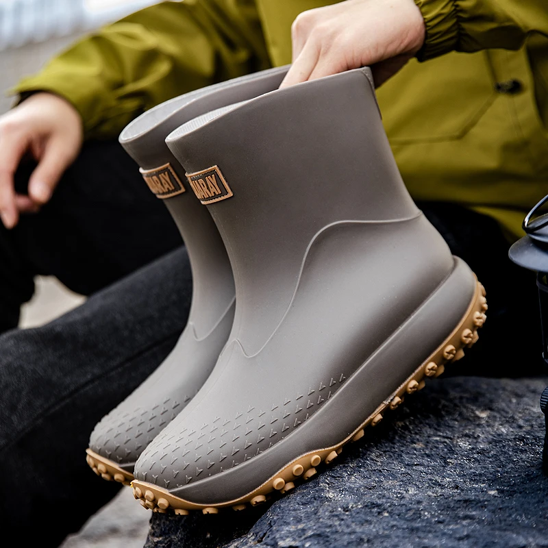 Large Size 3648 Rain Boots Unisex Mid-Calf Fleece Lined Outdoor Anti-Slip Waterproof Light Weight Rubber Shoes Fashionable