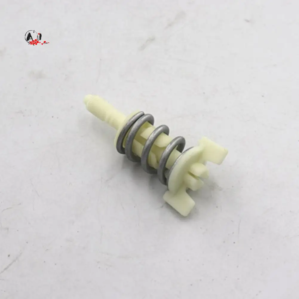 

A10E-For Golf MK6 MK7 2011 Passat B7 CC Tiguan Taillight Screw Tail Light Rear Lamp Bolt Nut Fasten 6RU 945 300