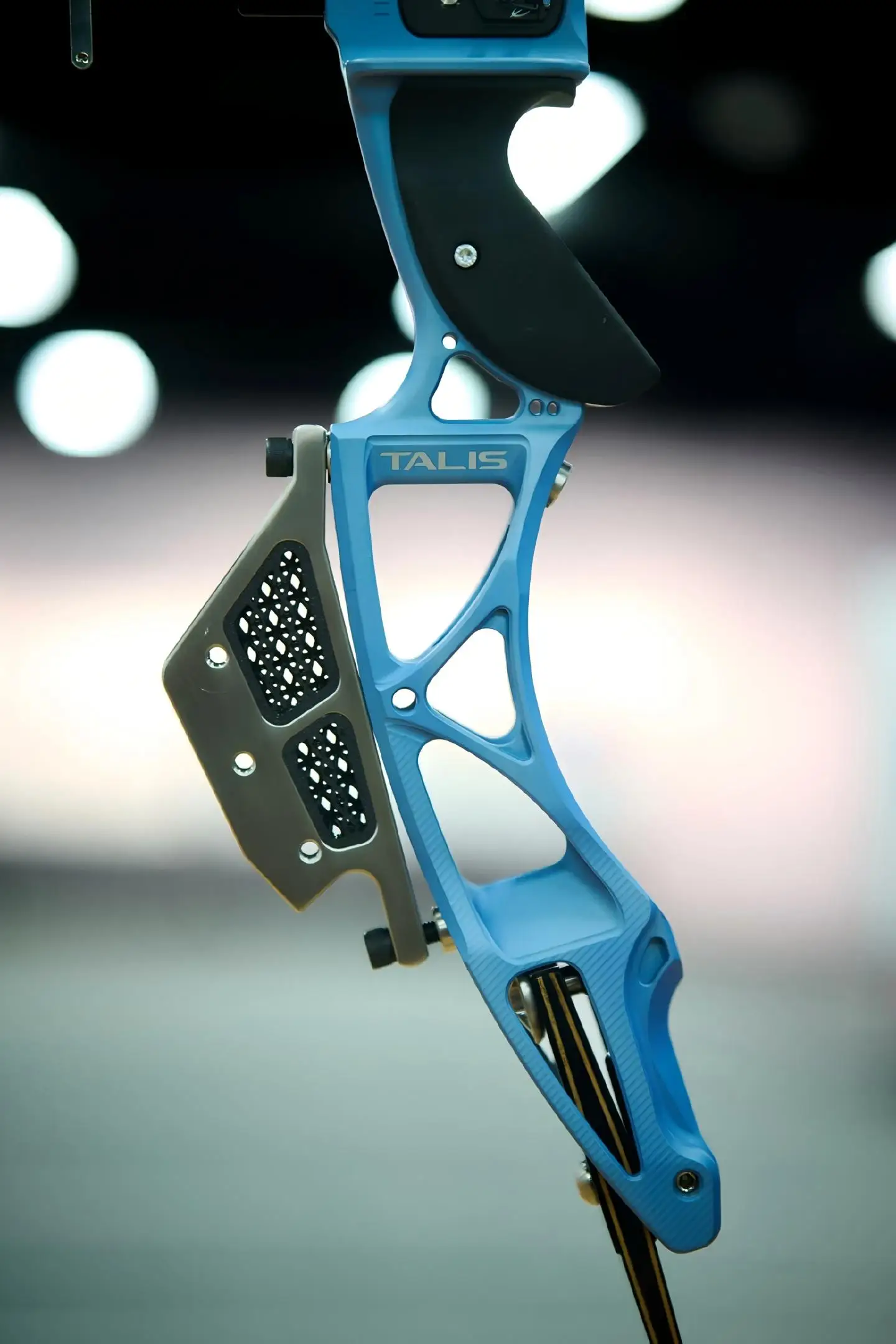 Trichromic UNKNOWN Barebow Gewicht Edelstahl 400g Stoßdämpfersystem Breite Kompatibilität Professionell – Detail 10