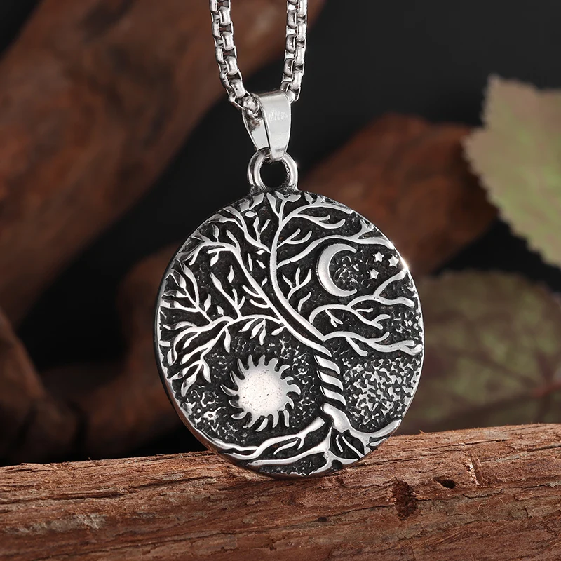 Vintage Tree of Life Pendant Necklace Celtic Knot Sun and Moon Rune Pendant Men\'s Nordic Jewelry Gift