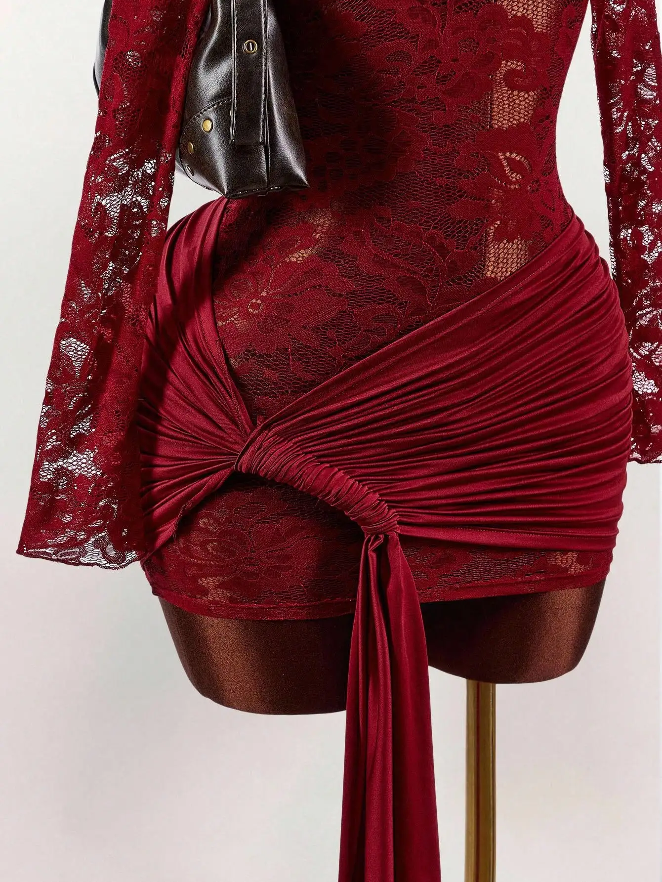 عيد الميلاد السنة الجديدة عيد الشكر الترتر حزب المرأة الدانتيل بلوزة مع الرباط الأحمر شير خمر