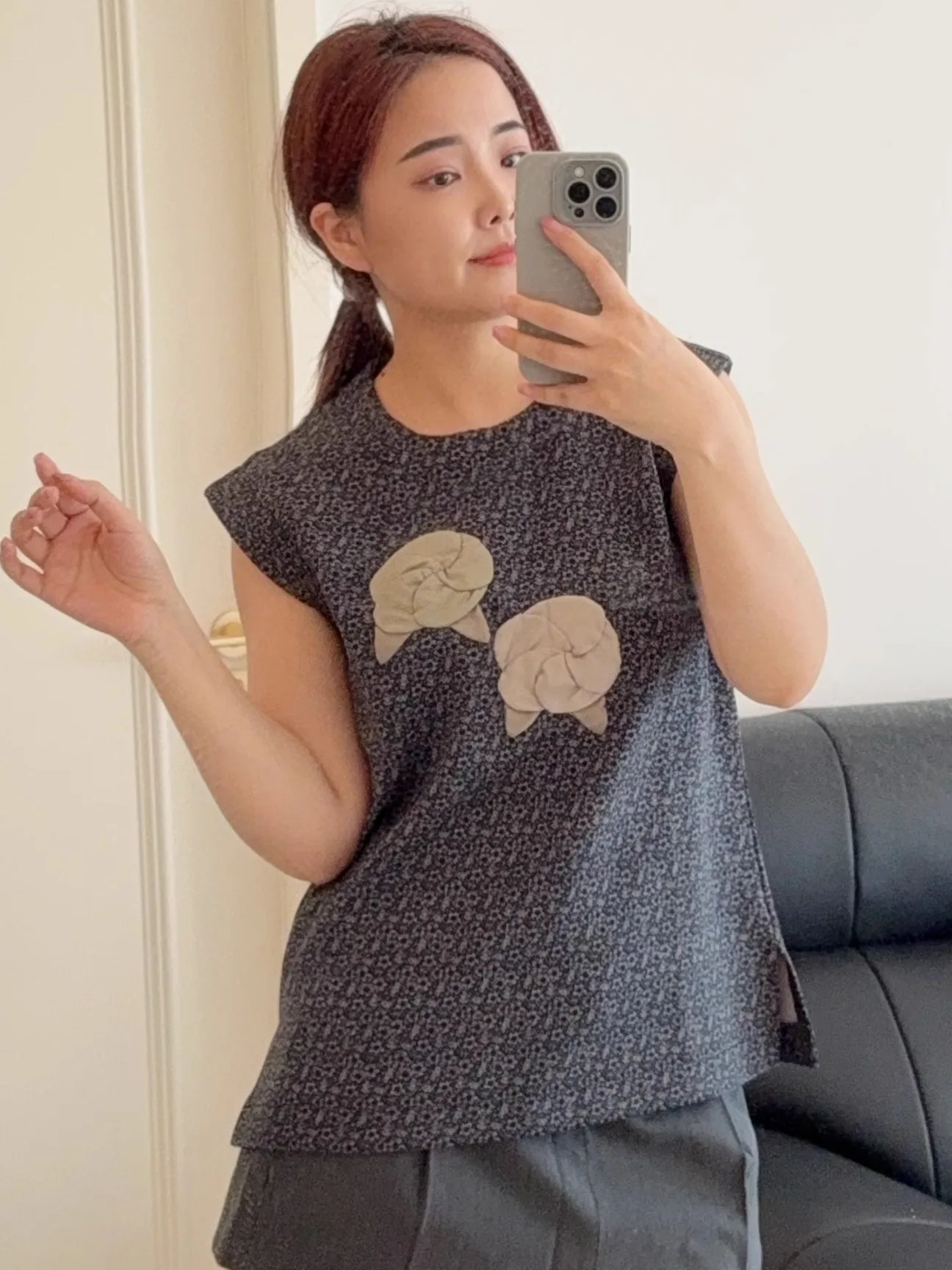 

ChongXin Summer New Faion Loose Slimming k ey 3D Flower round Ne Svel Top Women's Sli Commute Sle Clothing