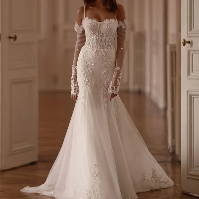 فساتين زفاف مزينة باللون الأبيض بدون أكتاف على شكل ذيل السمكة وأكمام طويلة مصنوعة حسب الطلب #3