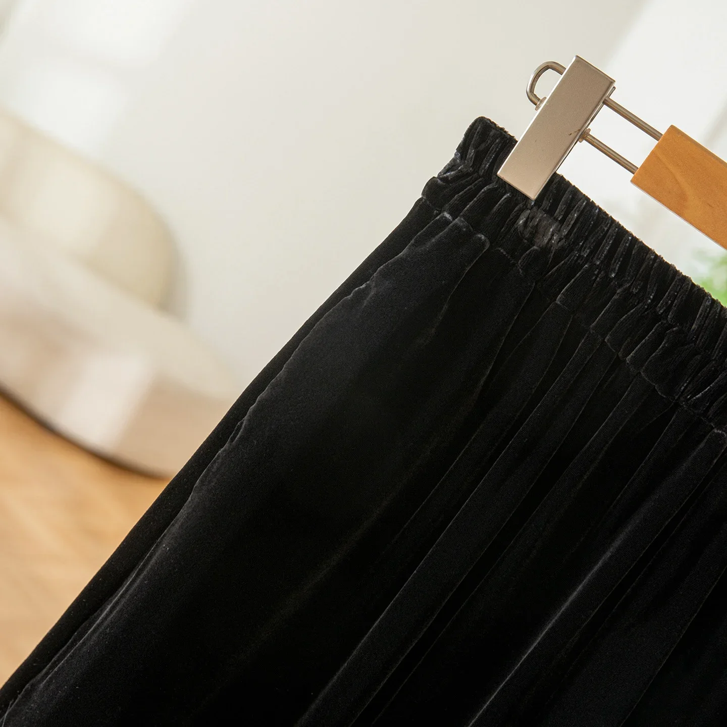 Women's High-end Autumn/Winter Clothing Black 30% Natural Mulberry Silk Velvet Elastic Waist Versatile Casual Wide Leg Pants
