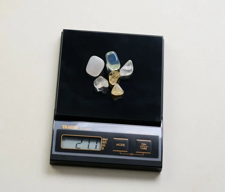 TANITA KP-400M Hochpräzise Digitalwaage, 400 g Fassungsvermögen, 0,2 g Genauigkeit, große dünne Plattform, Schmuck, Gold, Lebensmittel, Küche, Laborwaage – Detail 2