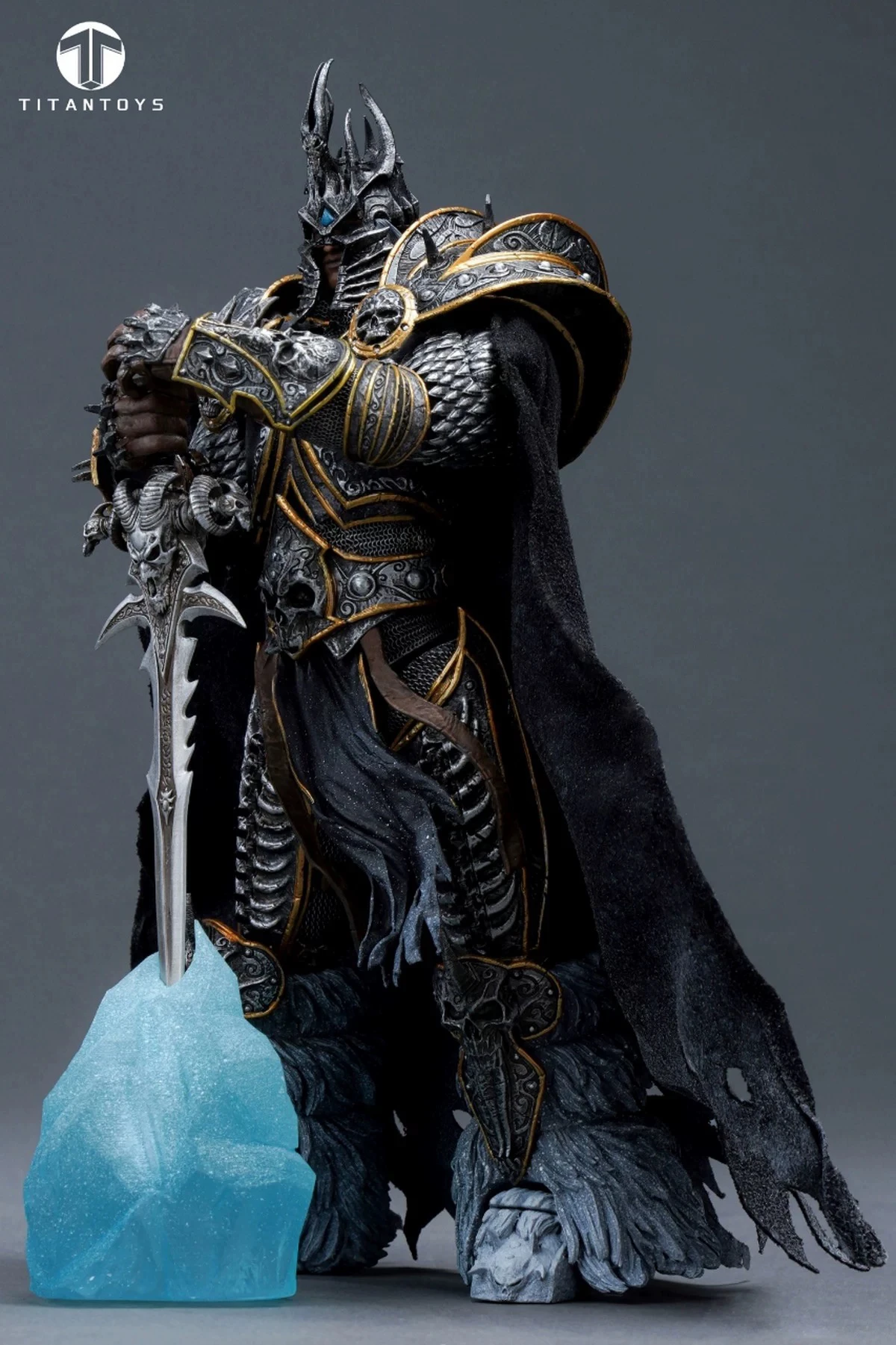 

В наличии: Коллекционная подвижная фигурка TITANTOYS Lich King Arthas Menethil Frost Knight 1/12, модель TT001 Frostmourne Warcraft