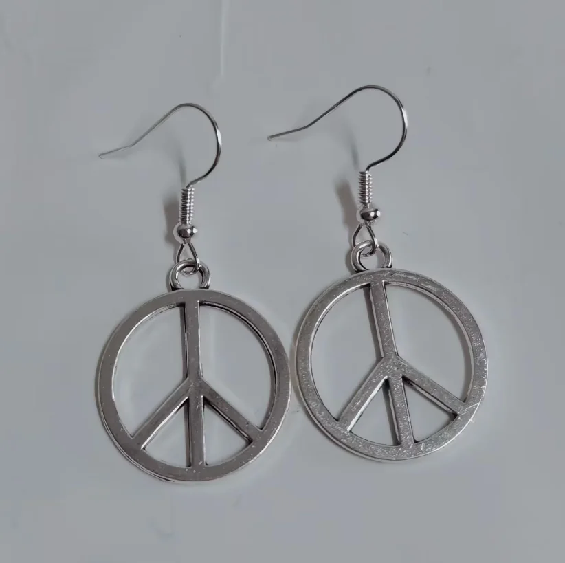 New Fashion Peace sign symbol Hippie Pendant Earrings Jewelry