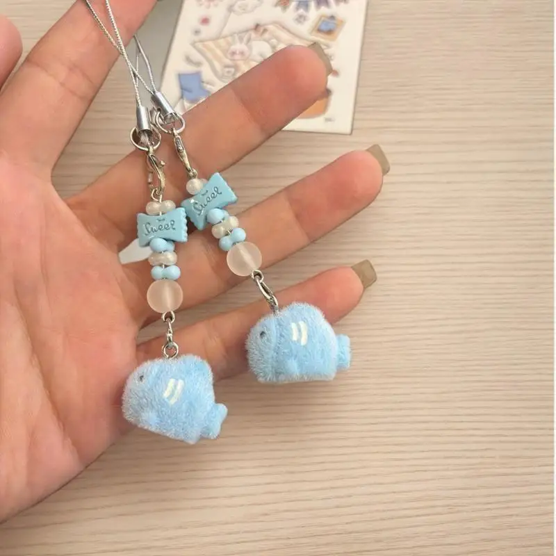 Милый мультяшный флокированный маленький брелок из бисера в форме рыбки, кавайная цепочка из бисера для мобильного телефона, украшение, аксессуары, подарки