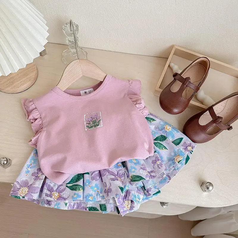 

2024 Summer New Girls Pullovers Crew Neck Cartoon Spliced Flying Sleeve T-shirt Fashion Playful Loose Elastic Floral Shorts Sets