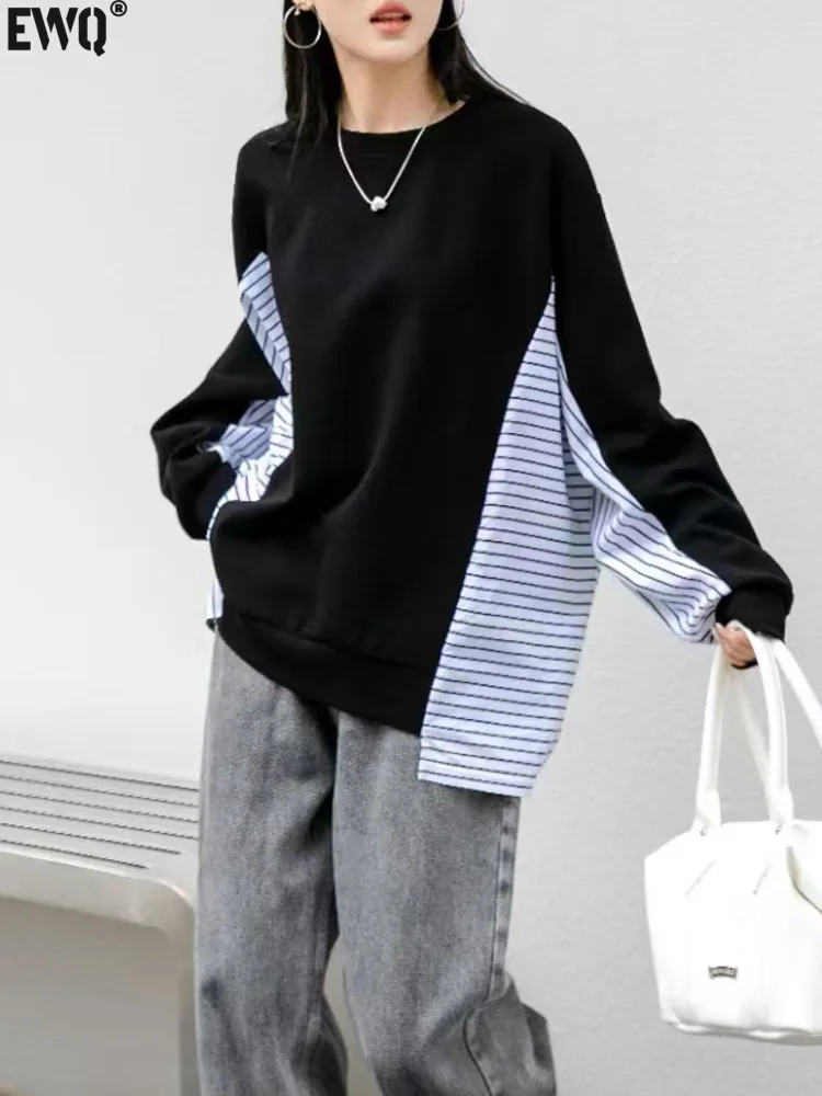 

[EWQ] Contrast Colors Spliced Striped Long Sleeve Sweatshirt Loose Fashion Irregular Women Pullover Tops 2024 Autumn New 16O1845