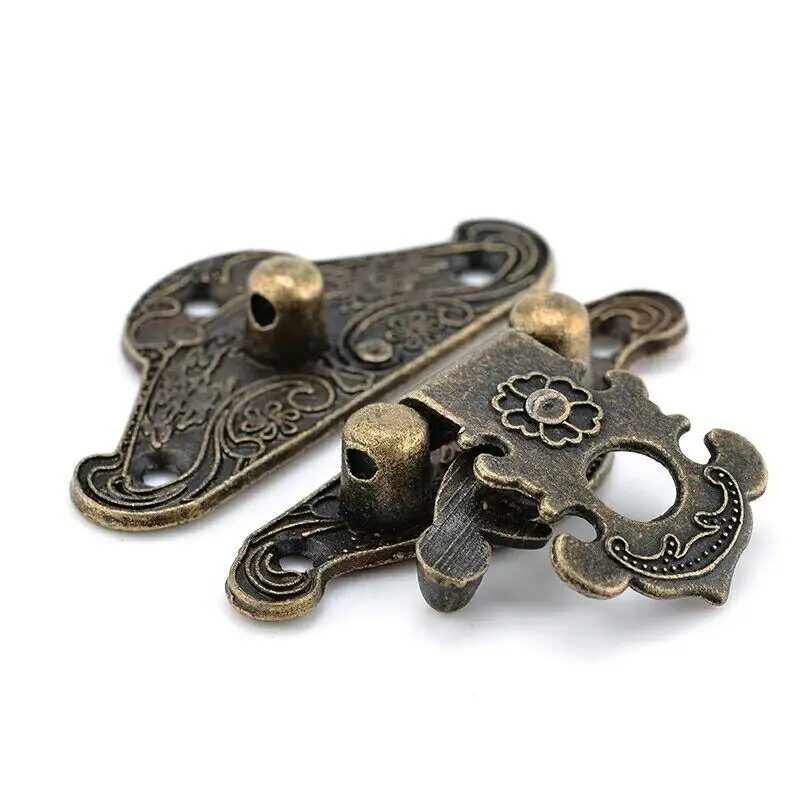 Fotografia 5: 5/10 pçs vintage metal ferragem móveis caixa de madeira saco de couro ferragem decorativa trava fechos bloqueio cadeado ferrolho com parafusos