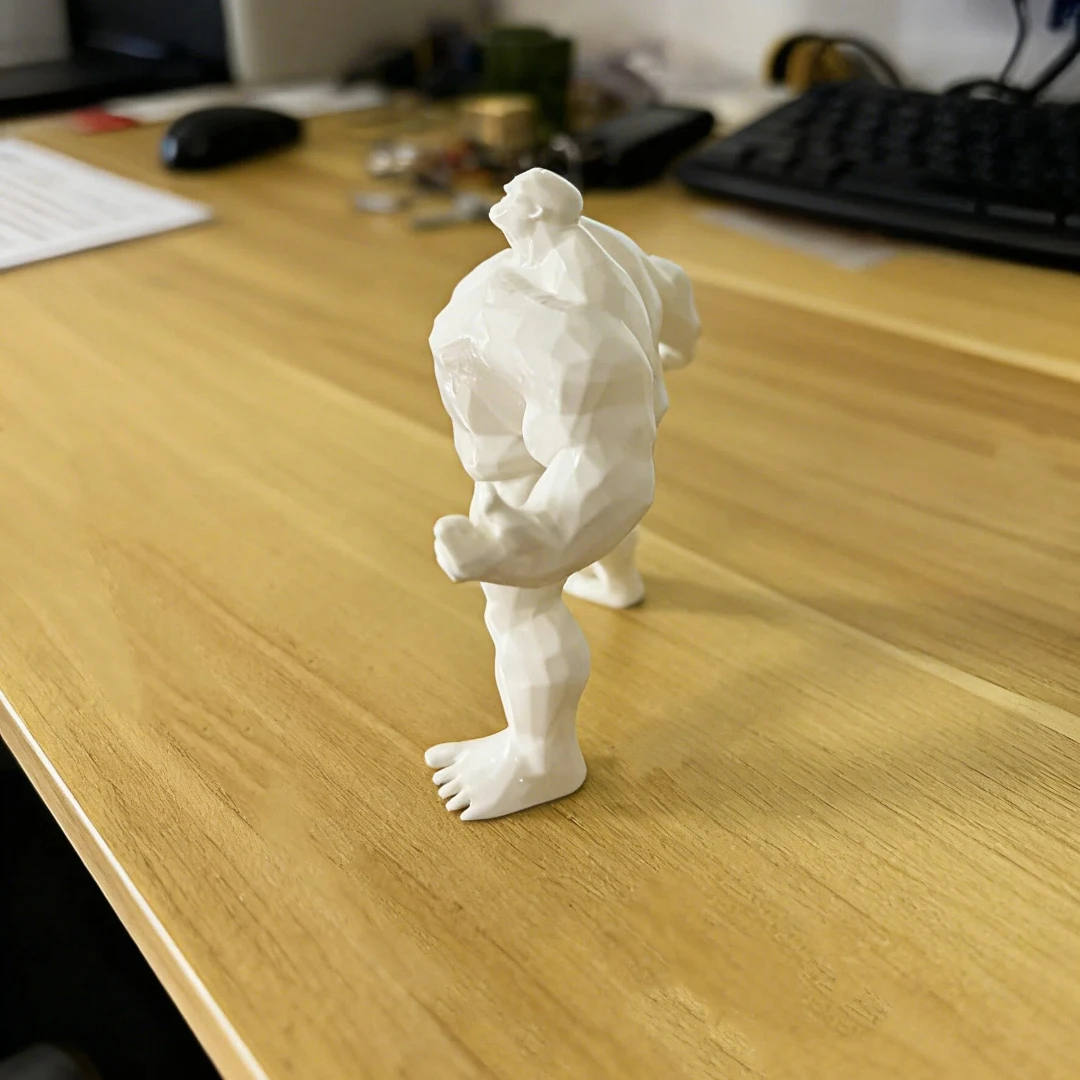 Muscular giant raw model; personalized desktop ornaments; creative and touching humanoid figurine collection material.