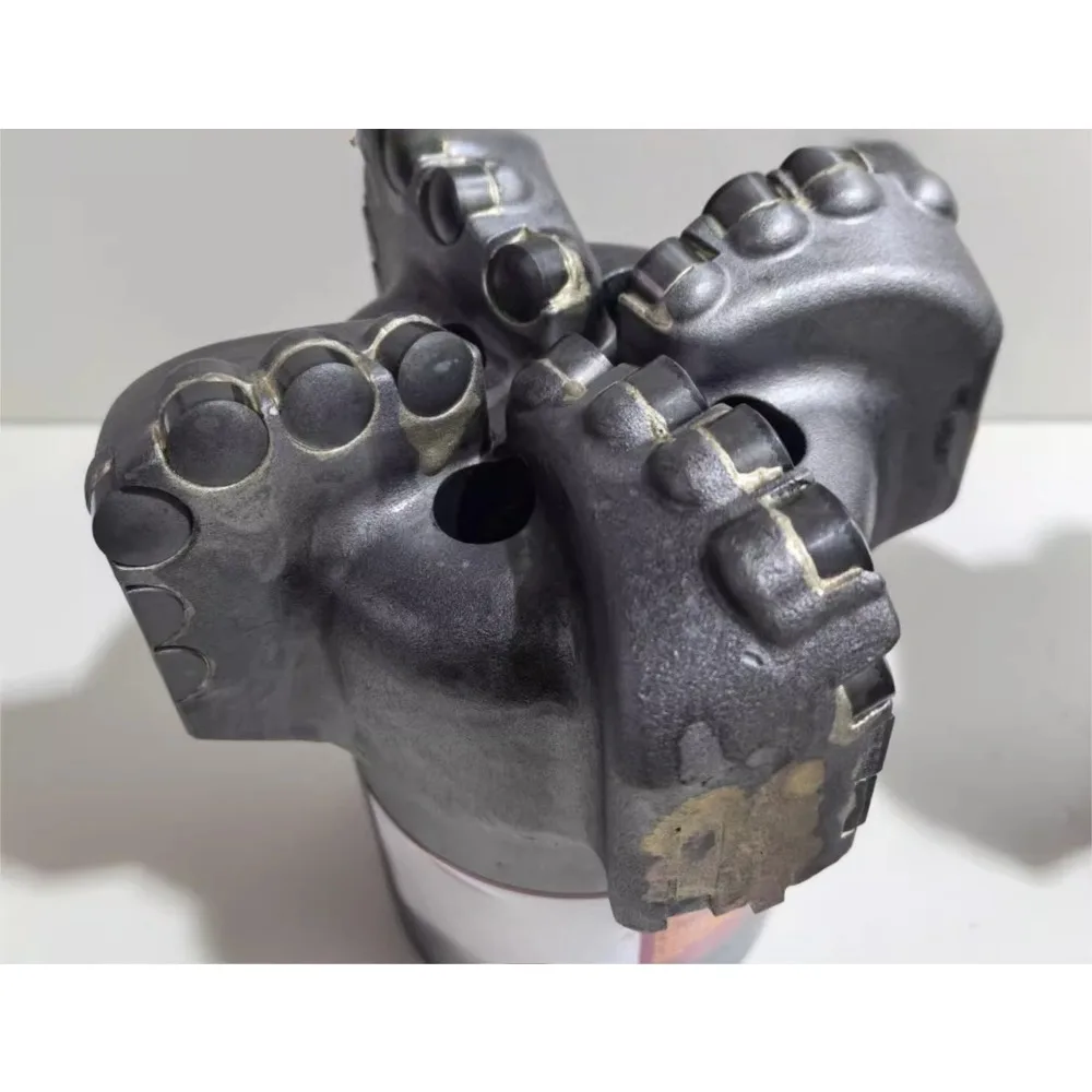 PDC composite piece non-coring flat top circular arc roller drill bit coalfield exploration mine granite horizontal drilling