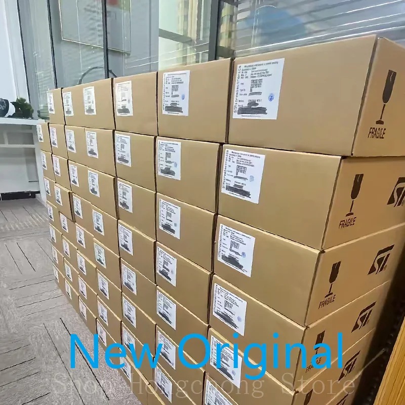 10Pcs LM7805 L7805C… - image