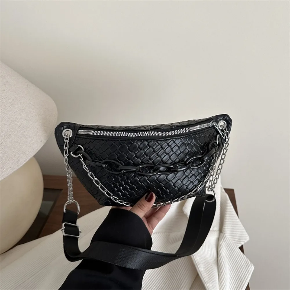 

Portable Solid Color Leather Fanny Packs Crossbody Bag Korean Style Chest Bag Large Capcity Chain Crossbody Waist Pack Women