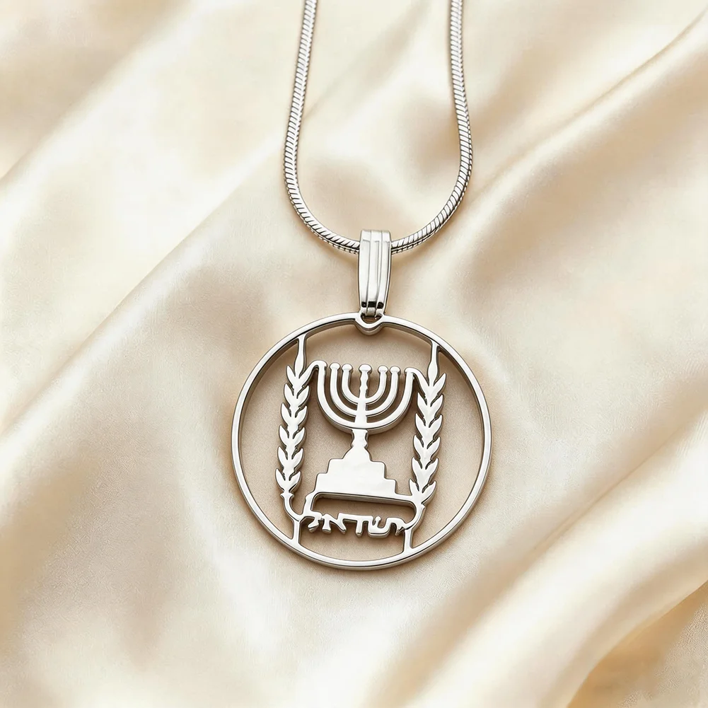 قلادة من الفولاذ المقاوم للصدأ - مراجعة Jewelry & Watches Bench وسعره