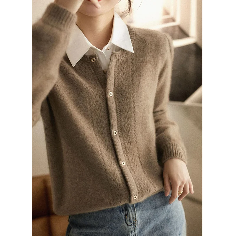 2022 New Pure Wool Cardigan Women Autumn and Winter Korean Edition Round neck SWEATER loose hollow SWEATER Short cashmere coat