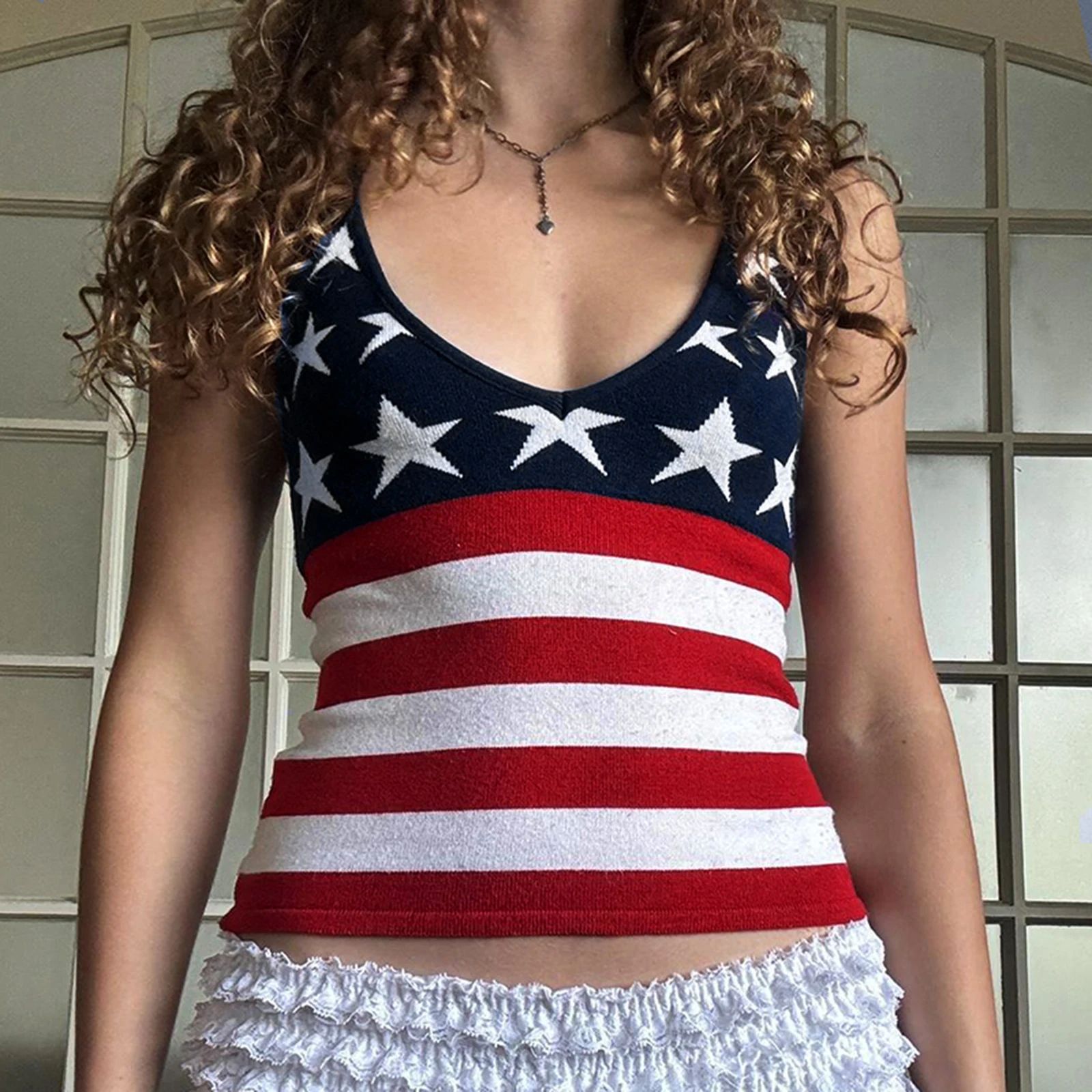 2000s ريترو سليم صالح المنخفضة قطع عارية الذراعين الرسن المحاصيل الأعلى المرأة Y2K العلم الأمريكي متماسكة تانك القمم مثير 4th من يوليو الوطنية بروتيل #1