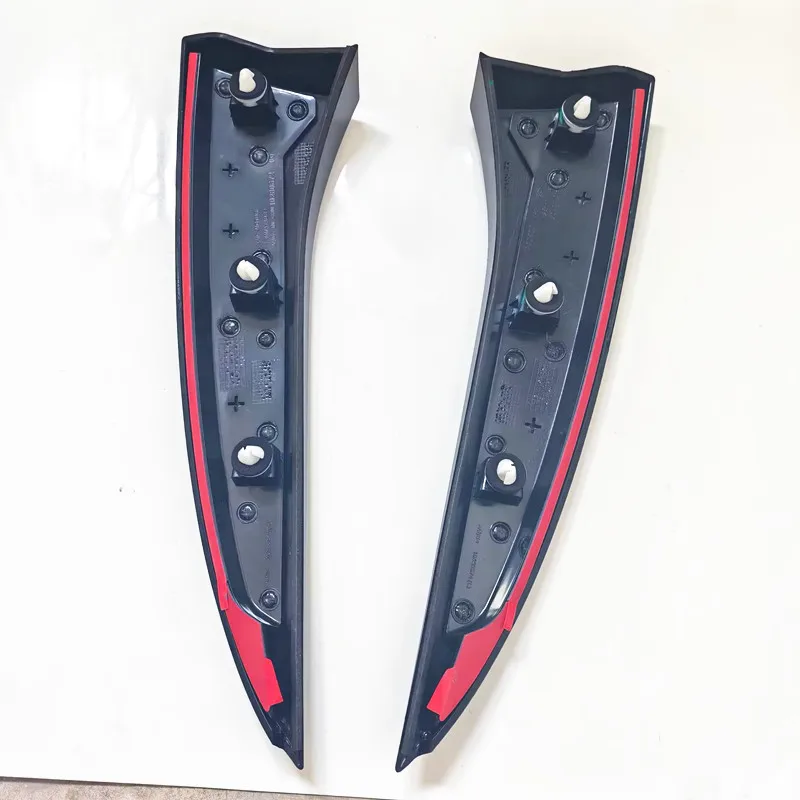 MG ZS REAR WINDSHIELD TRIM PANEL D-PILLAR STRIP