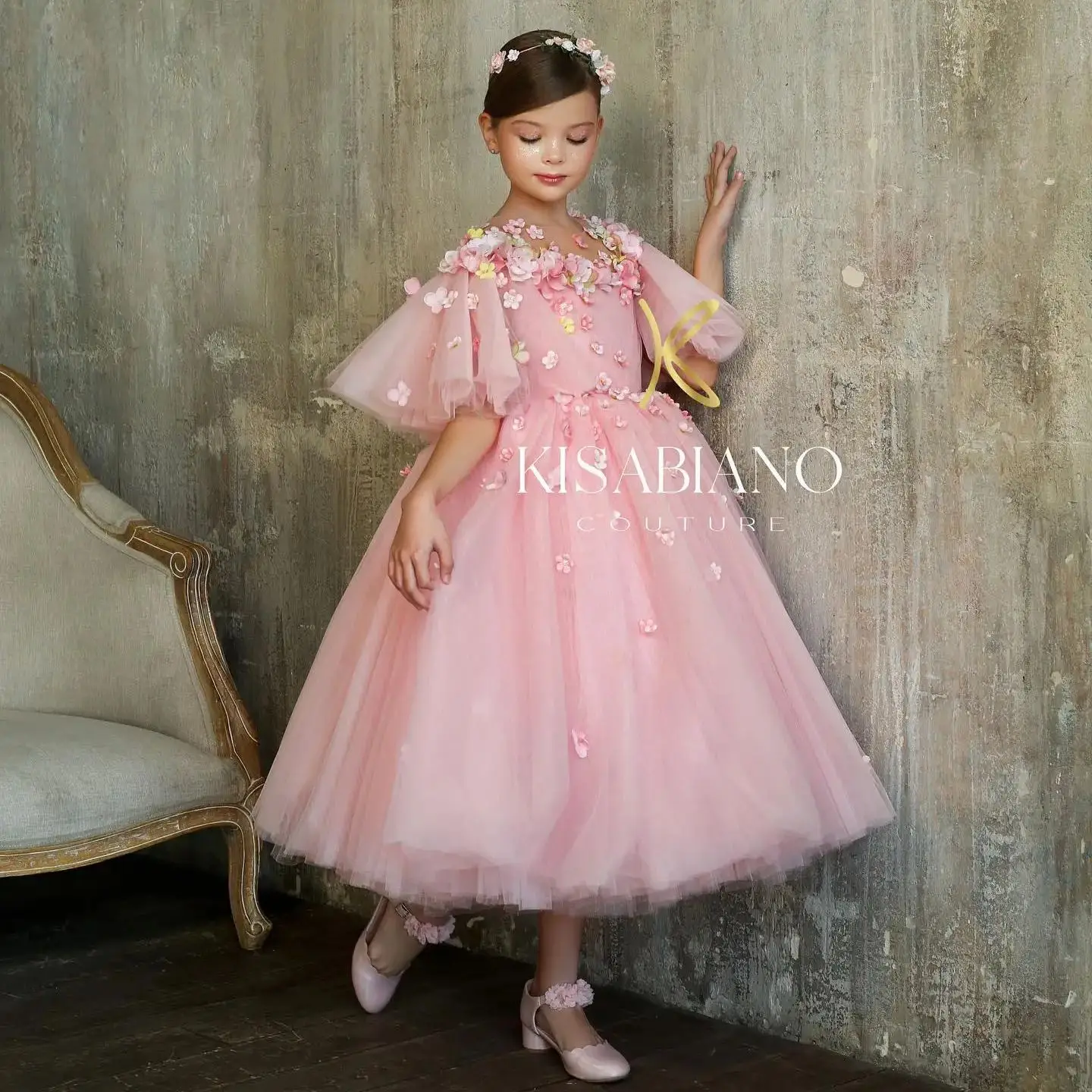 Luxurious Pink Flower Girl Dresses Floral Appliques Children Birthday Gowns Ruffles Tea Length Girls Photography Dresses