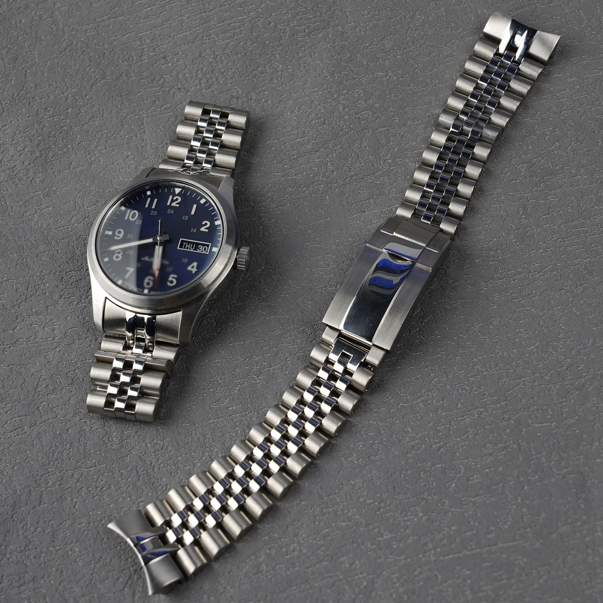 

For Seiko 5 Sports SRPG27 SRPG29 31 SRPG35 37 39 SRPG41 42 -Rolamy 20mm Jubilee Solid CurvedEnd Stainless Steel Watch Band Strap