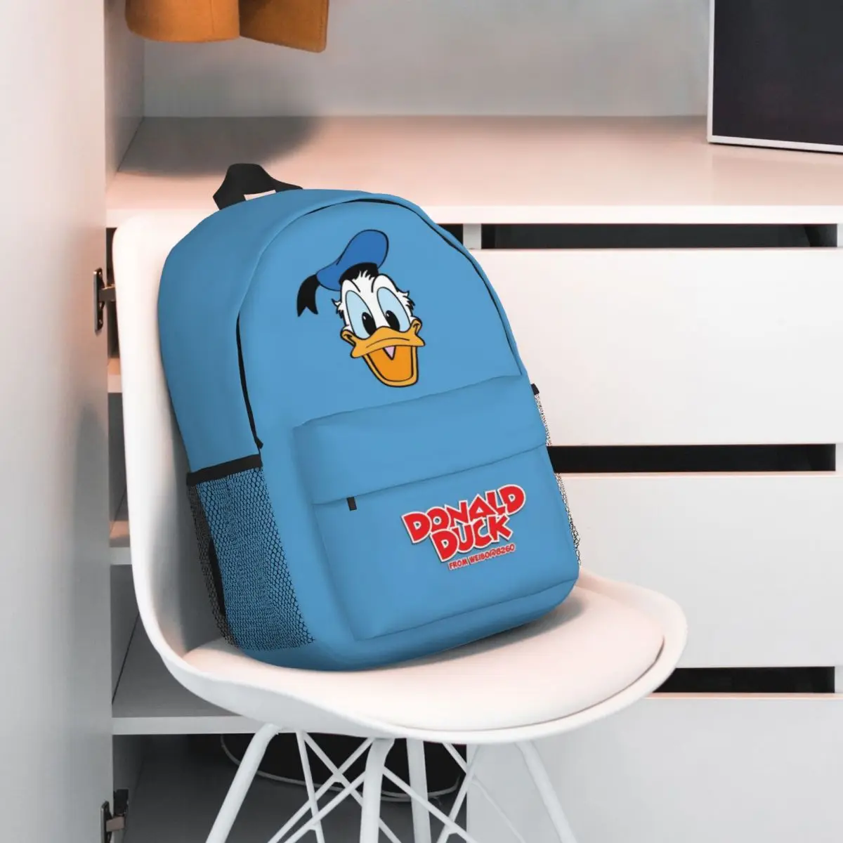 Donald Duck Compact 15-Inch Backpack - Stylish Lightweight Bag Perfect for Students and Commuters