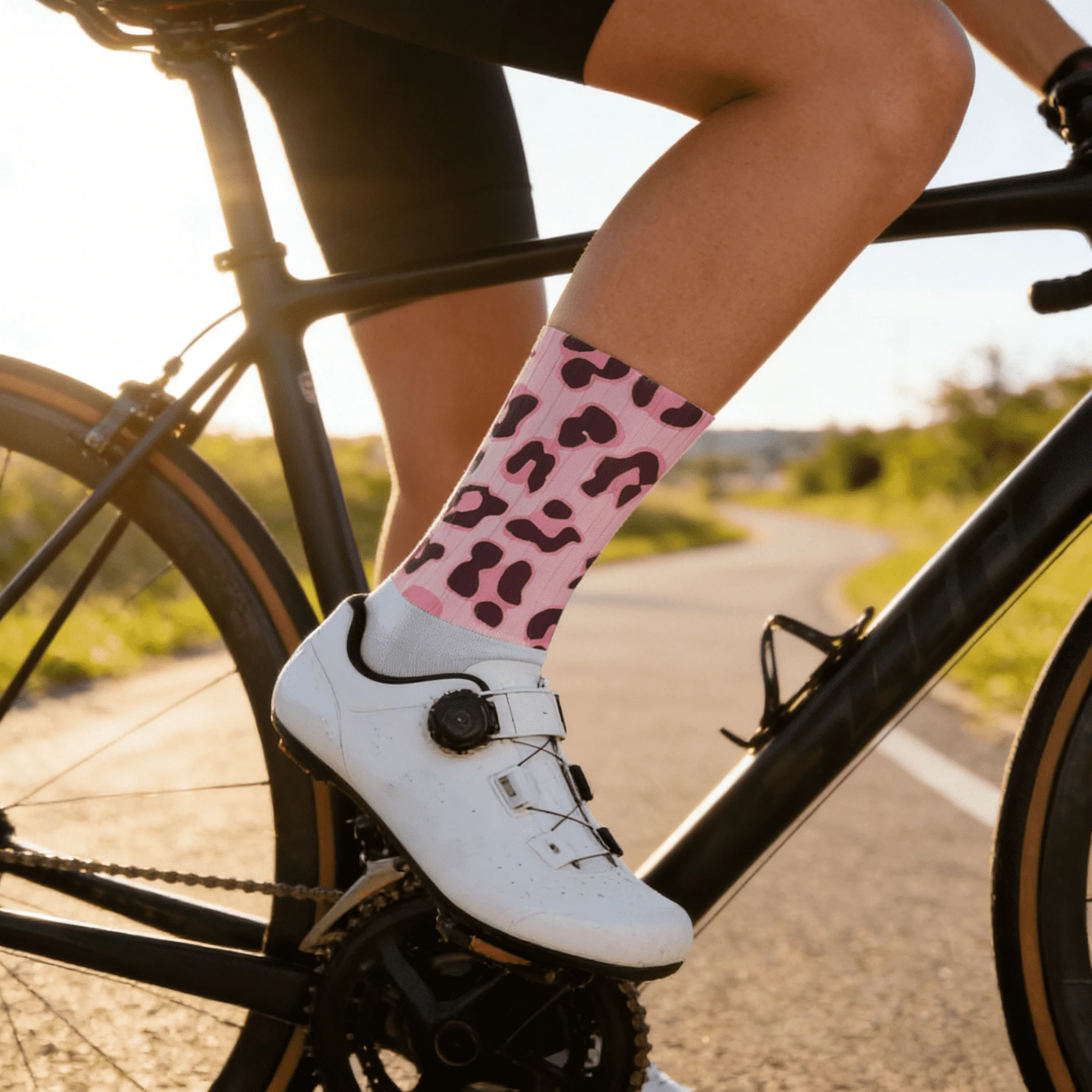 

Профессиональные противоскользящие велосипедные носки 2026 года: влагоотводящие, из мягкого материала, комфортные для велосипедистов. Новинка!