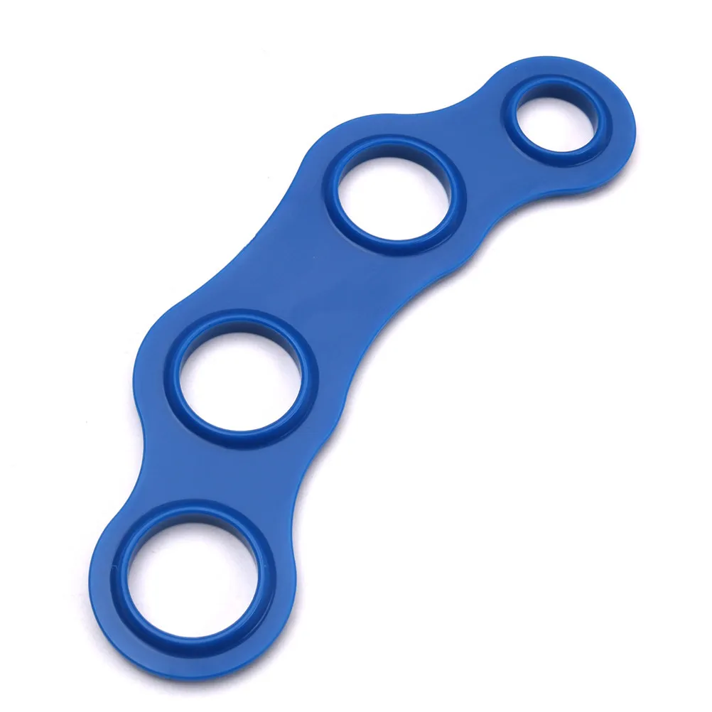 1Pcs Guitar Playing Palm Broadening Piece Finger Expansion Tool Size M Blue Durable Smooth Edges Guitar Training Tool Musical