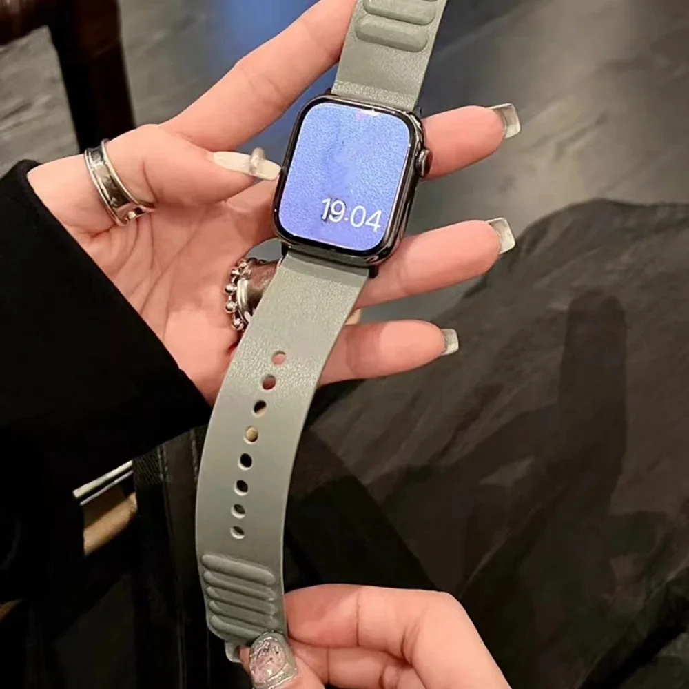 Superior แม่เหล็กหนังสําหรับ Apple Watch band ผู้หญิง Series 10/9/8/7/6/5/4/3/2/1 38 มม.40 มม.41 มม.42 มม.44 มม.45 มม.46 มม.
