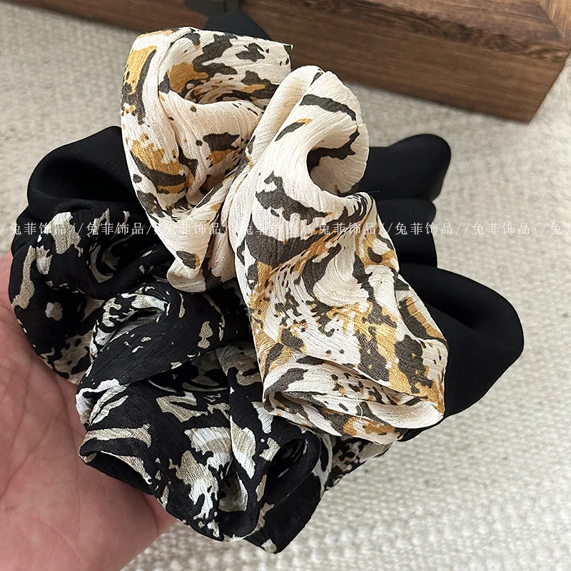 1PC Design Sense Hair Ring per donna Large Hair Scrunchie Satin Elastic Head Rope Female Simple Temperament Gum Hair Accessoires